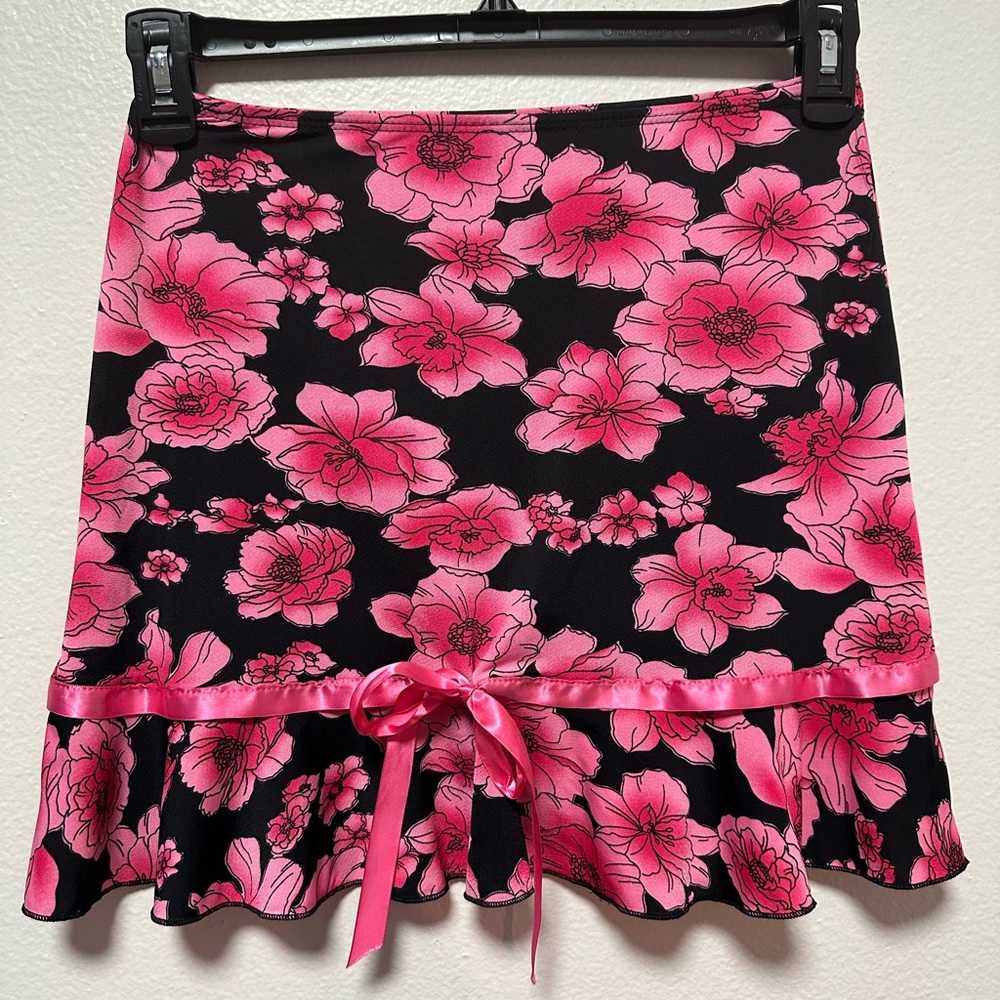 Tempted Black and Pink Floral Skirt #A7